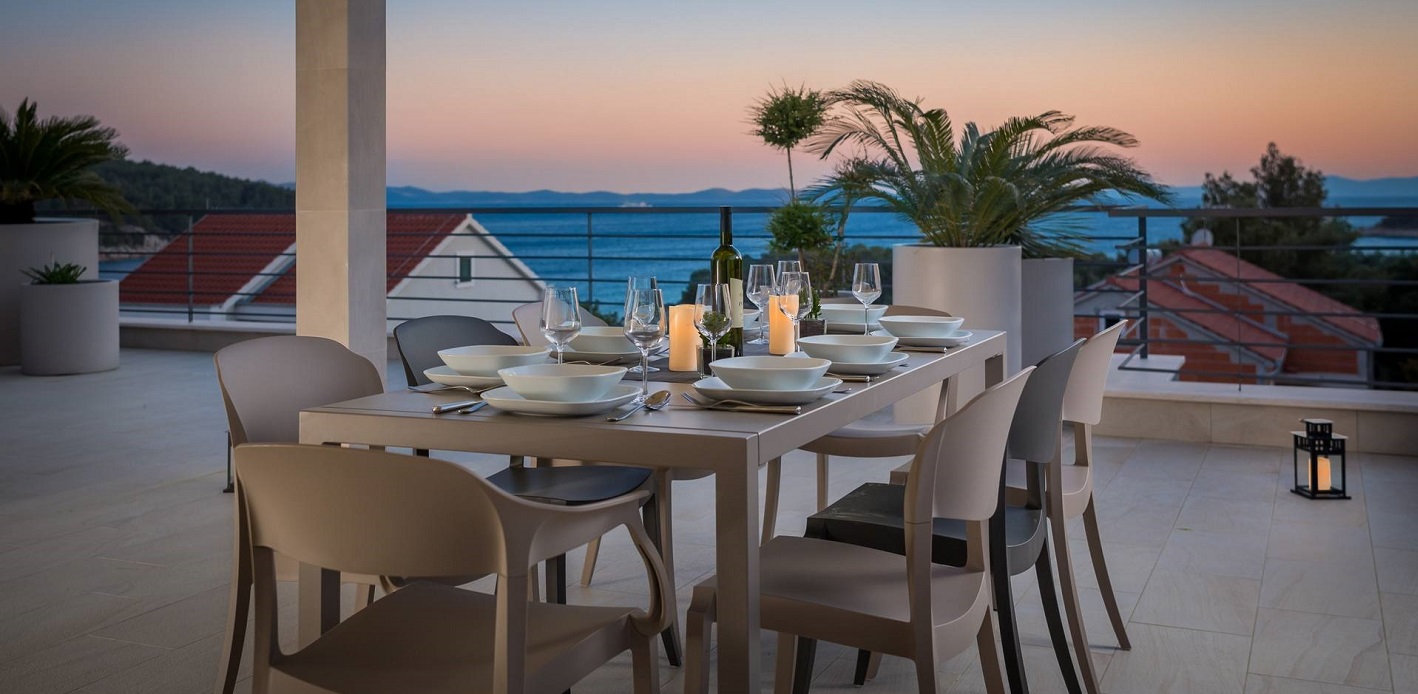 028 Orvas 18 Villa Vesna