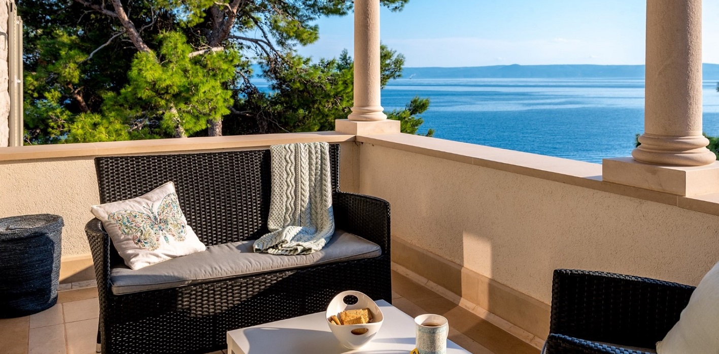 004 Orvas 10 Villa Zora