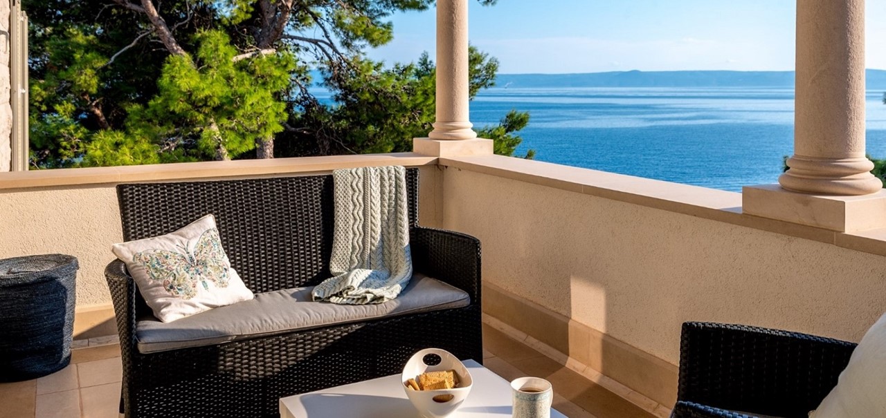 004 Orvas 10 Villa Zora