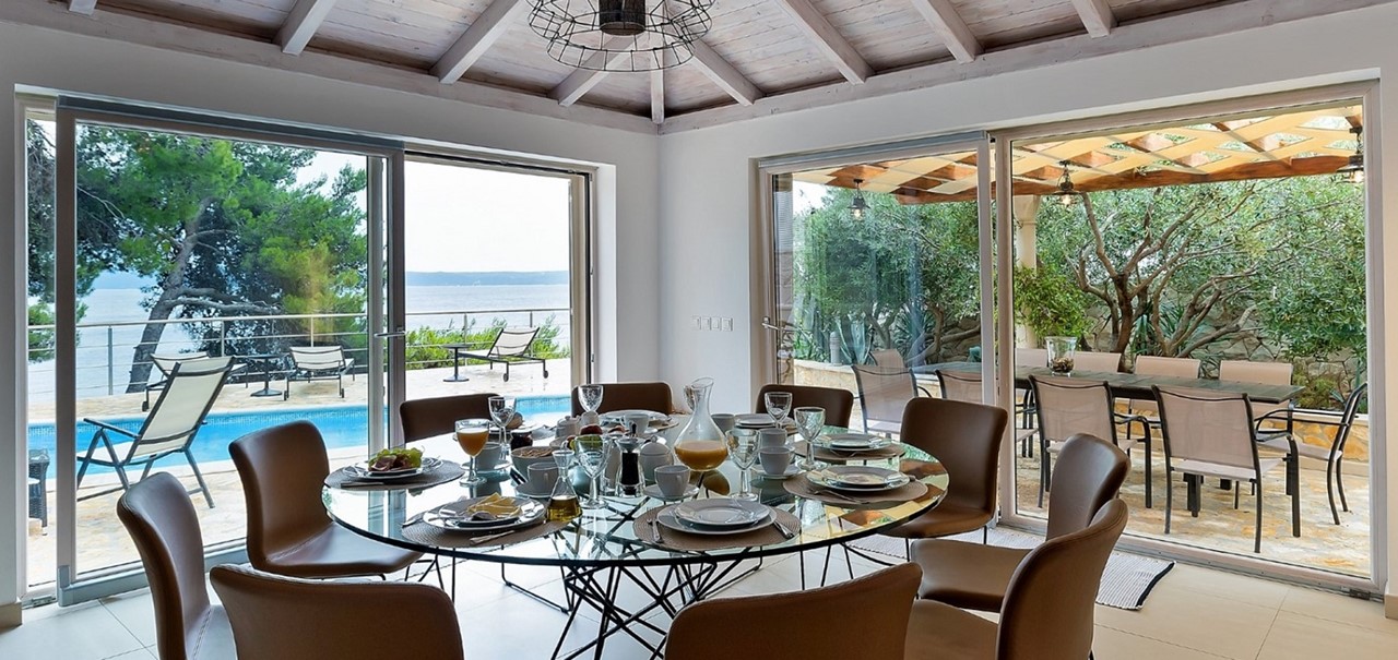 006 Orvas 10 Villa Zora