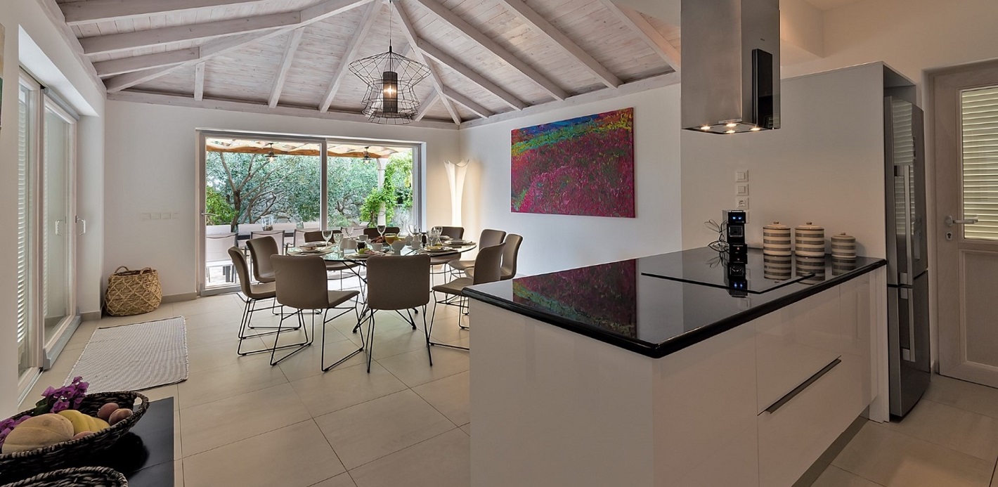 008 Orvas 10 Villa Zora