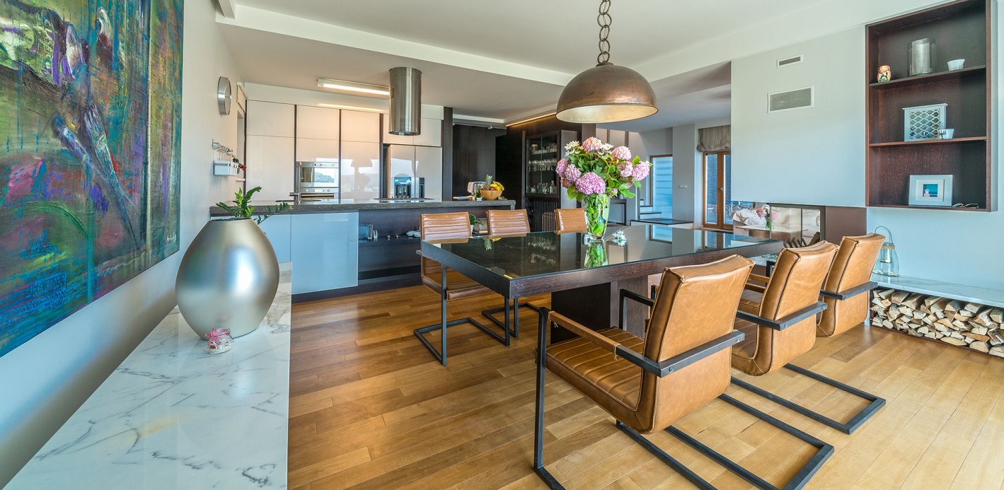 007 Orvas 24 Villa Lala