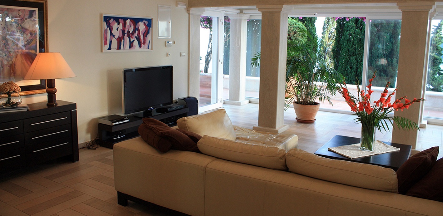 008 Orvas 32 Villa Andela