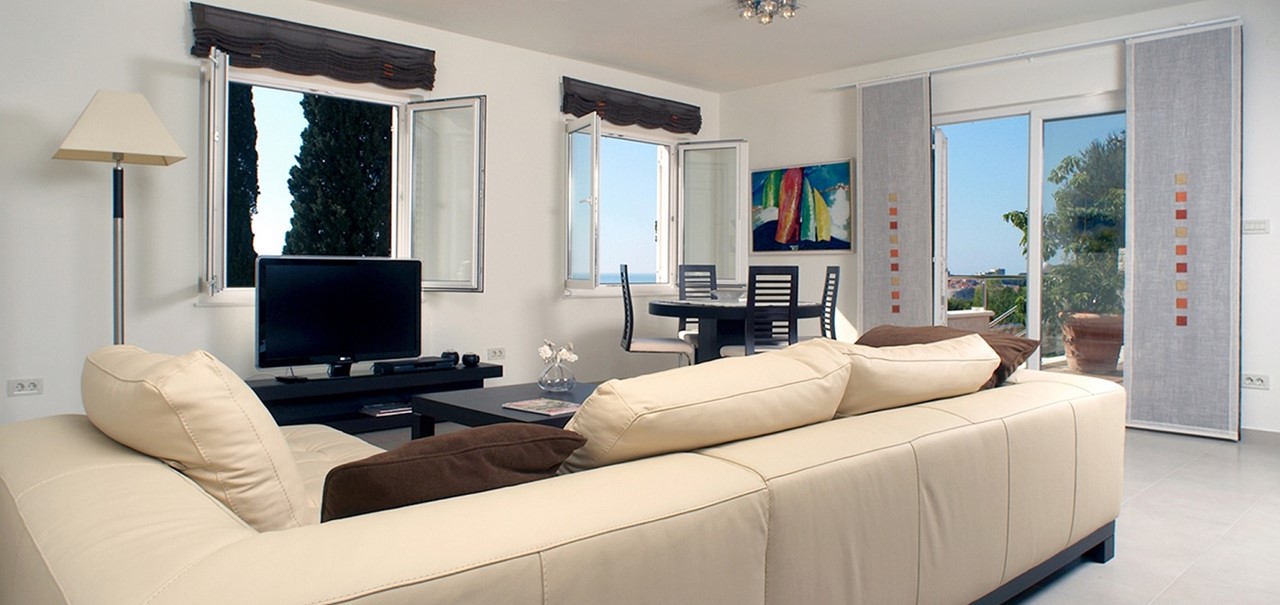 011 Orvas 32 Villa Andela