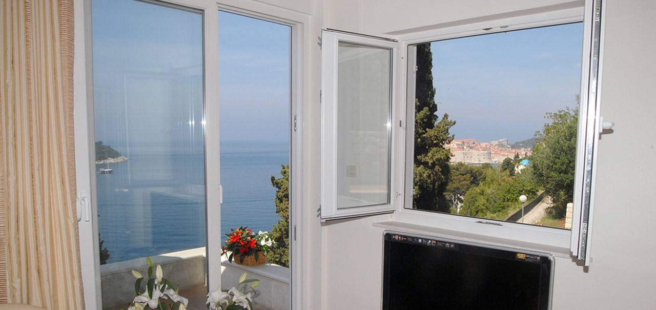 012 Orvas 32 Villa Andela