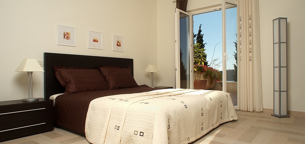 013 Orvas 32 Villa Andela