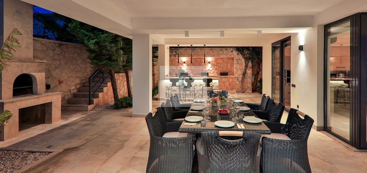 Villa Lavaya Terraces Ground Floor 13