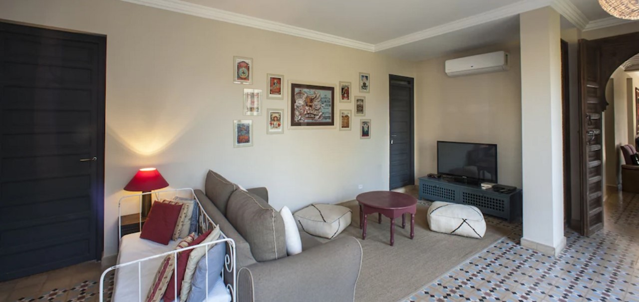 011 Villa Flo Outside