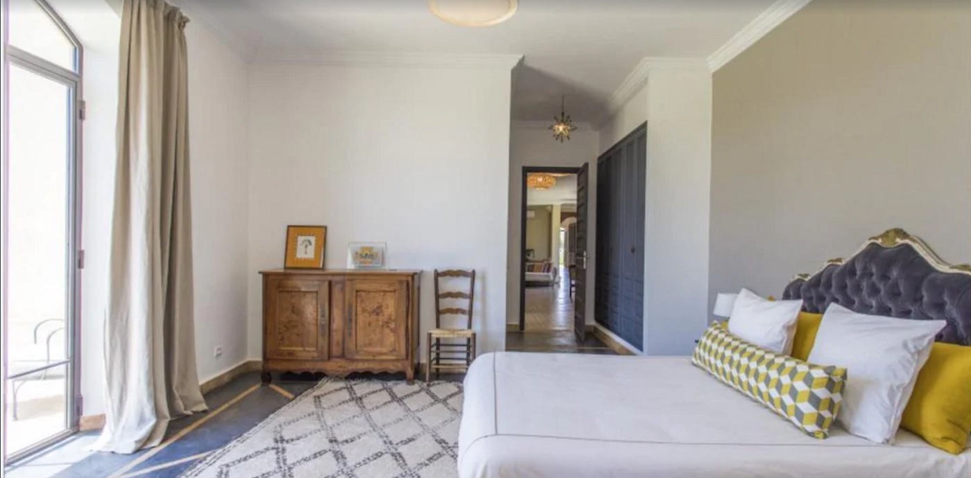 012 Villa Flo Outside