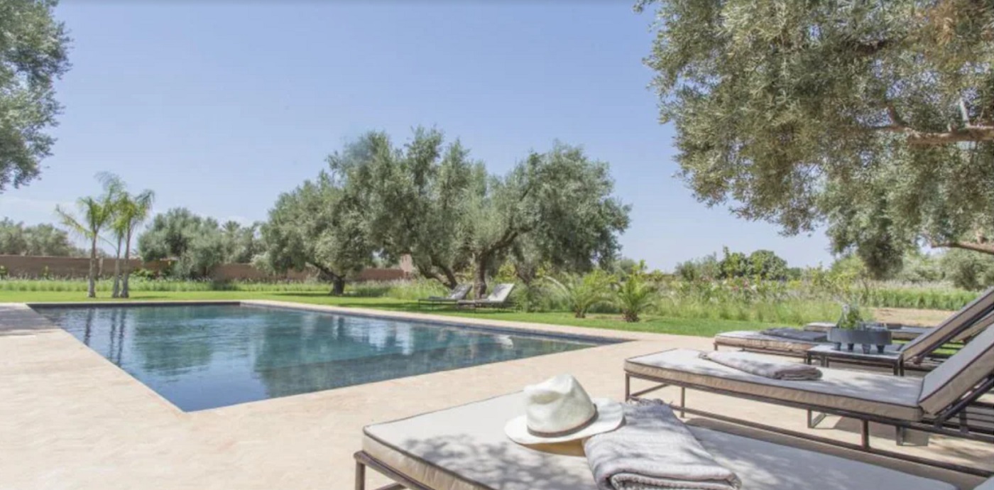 027 Villa Flo Outside