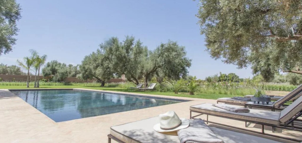 027 Villa Flo Outside