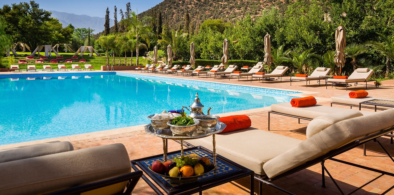 16 Kasbah Tamadot Swimming Pool