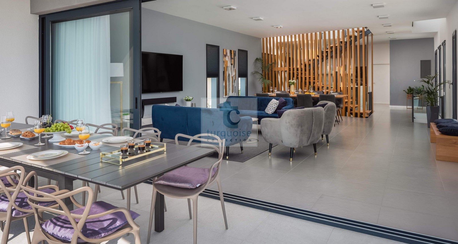 Villa Extravaganza 3