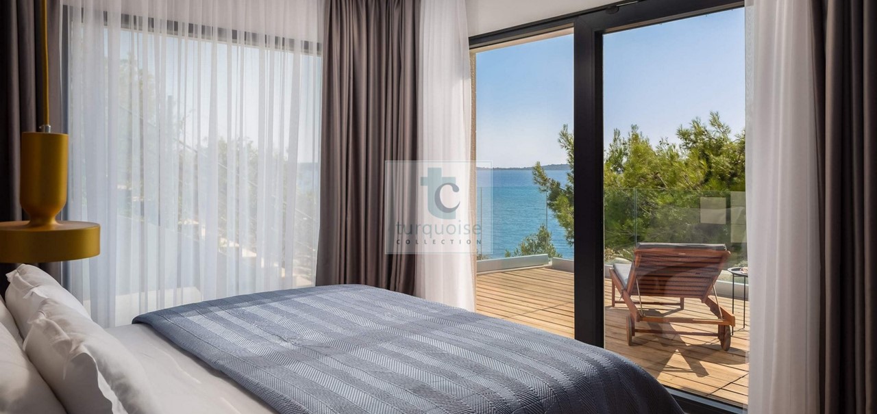 Villa Extravaganza 10