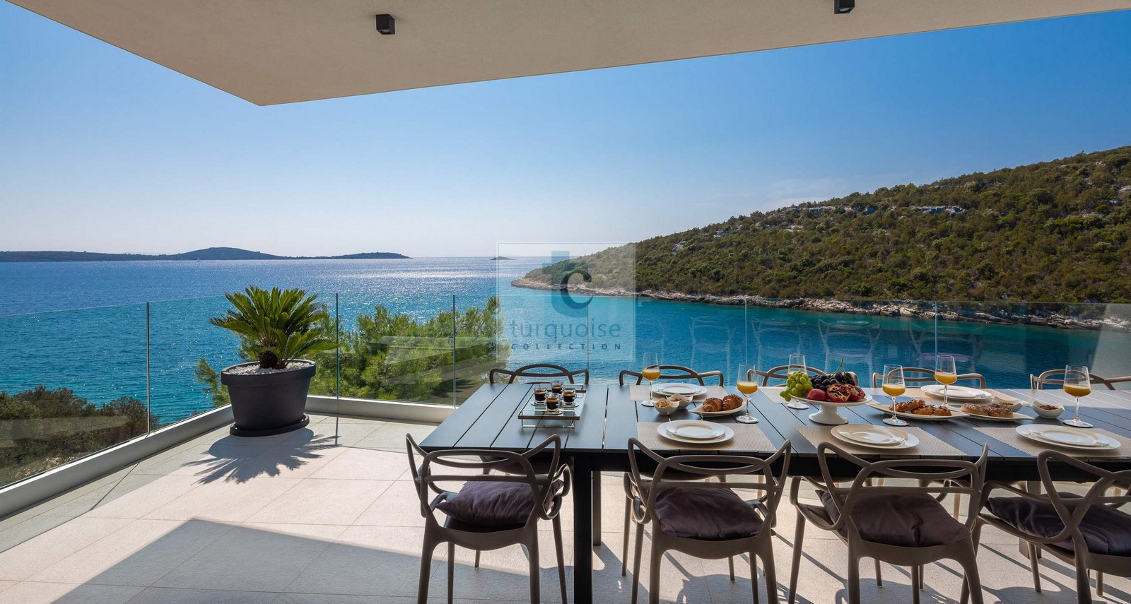 Villa Extravaganza 51