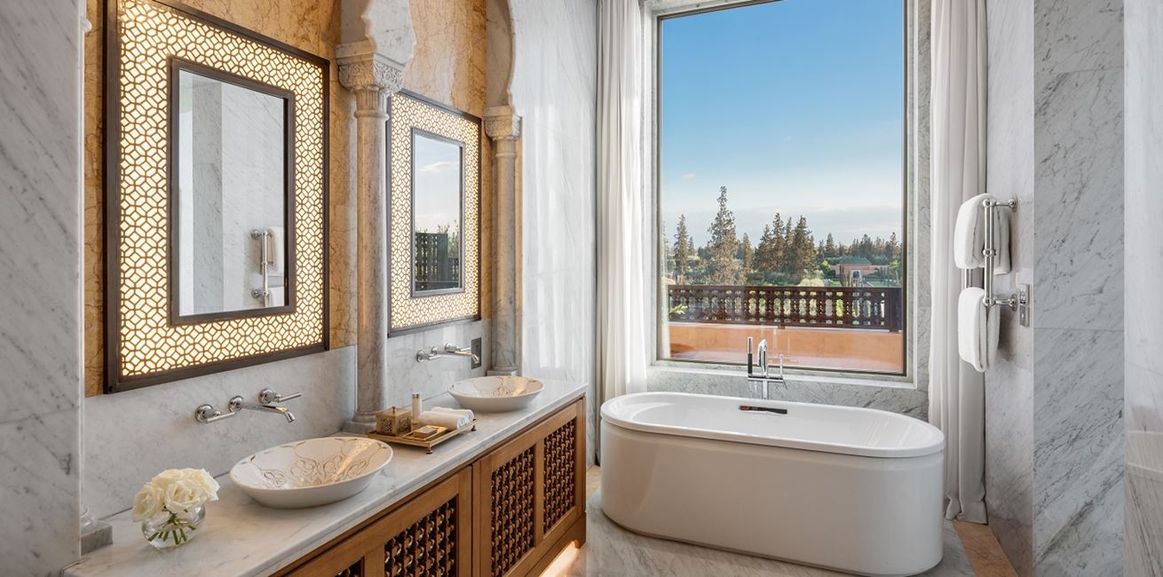 Royal Suite Bathroom