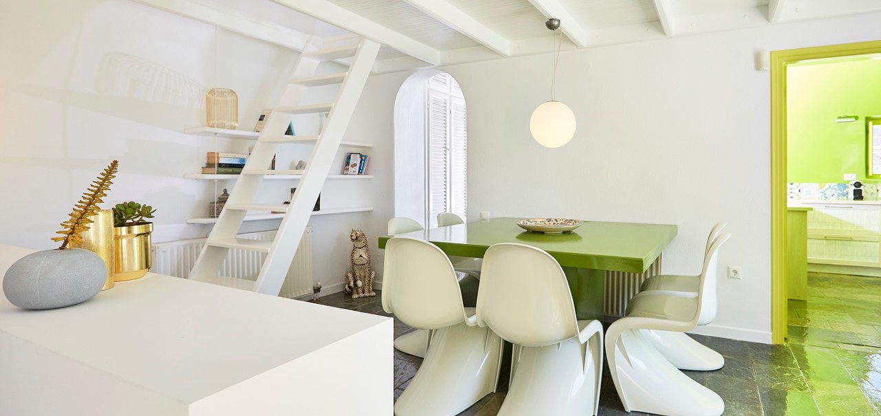 W Tsempeli Oiaelef6255