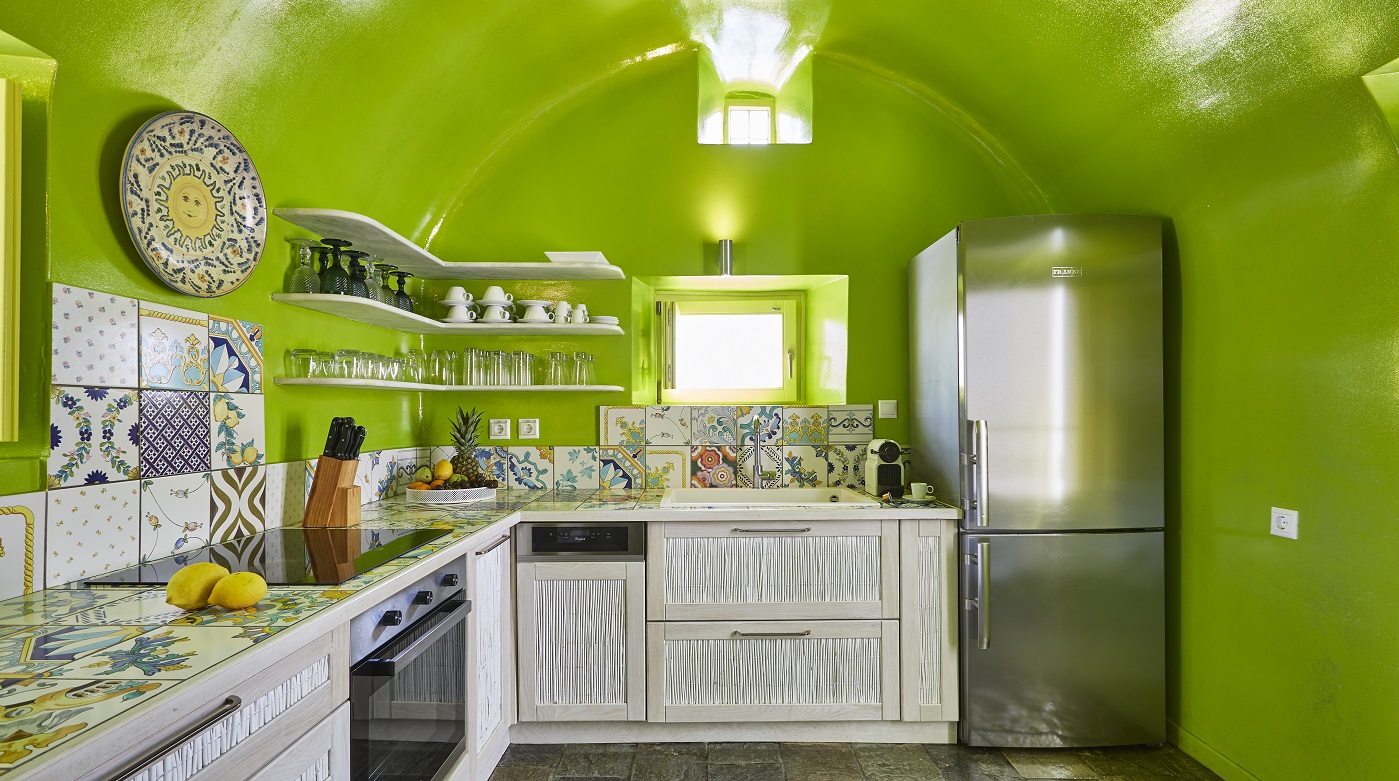 W Tsempeli Oiaelef6294