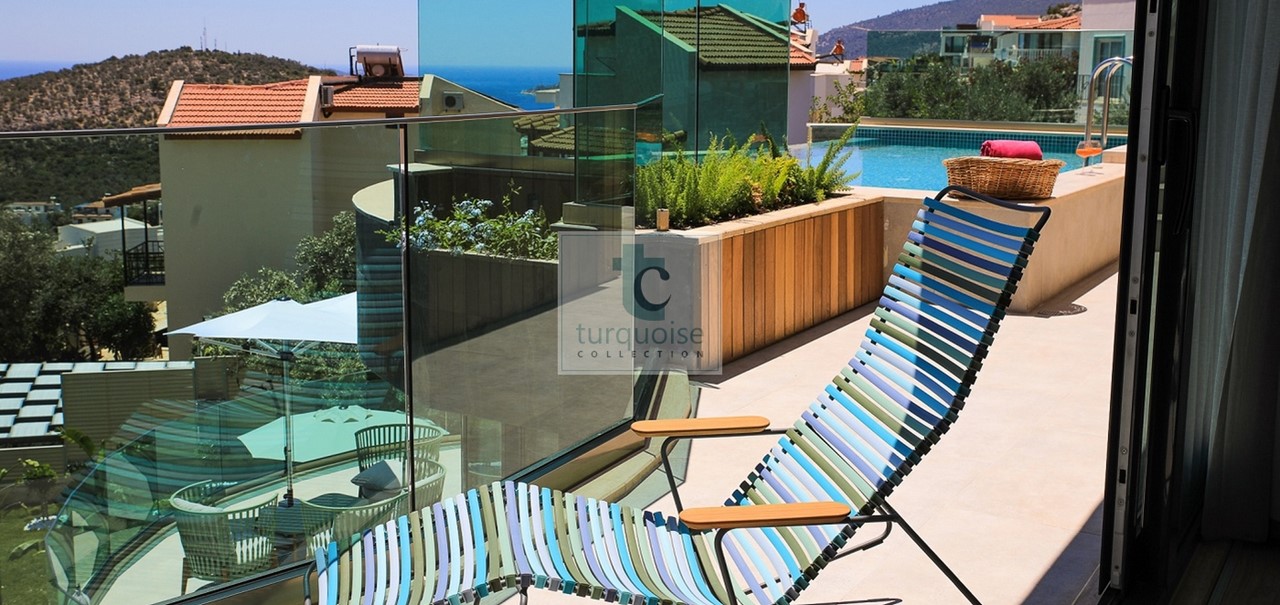 Villa Sandie The Turquoise Collection 6