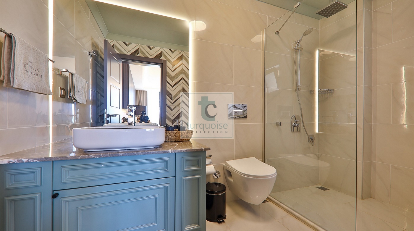 Villa Sandie The Turquoise Collection 11