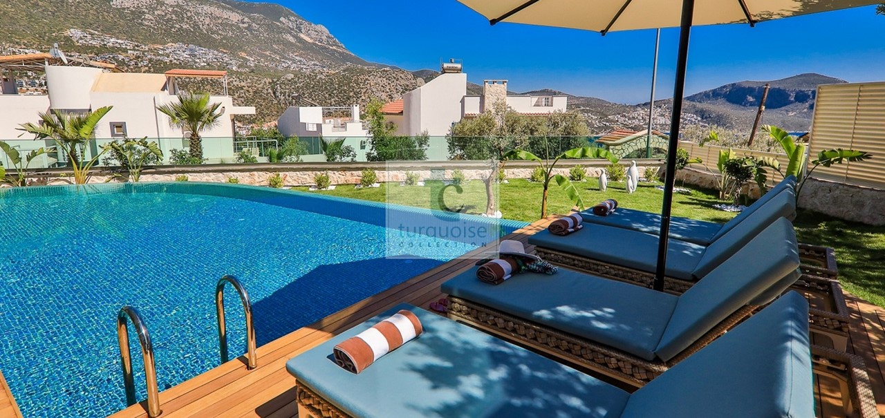 Villa Sandie The Turquoise Collection 30