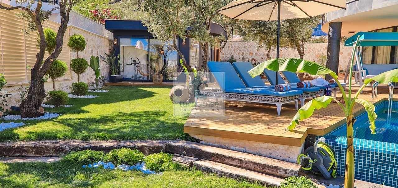 Villa Sandie The Turquoise Collection 32