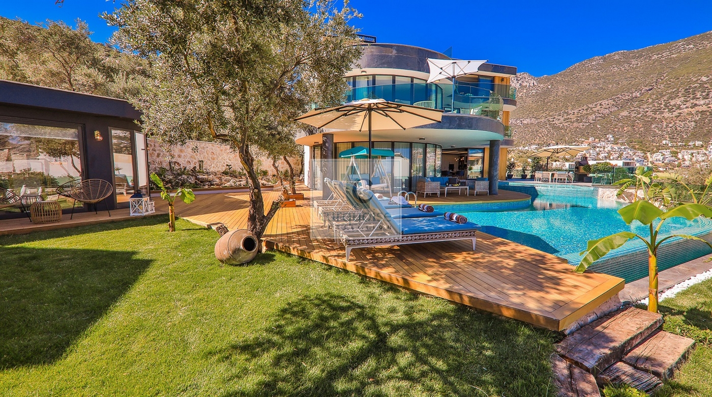 Villa Sandie The Turquoise Collection 34