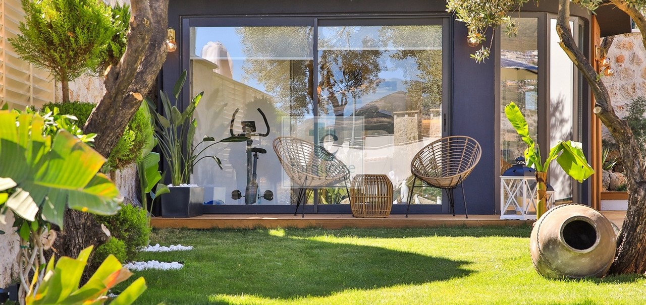 Villa Sandie The Turquoise Collection 39