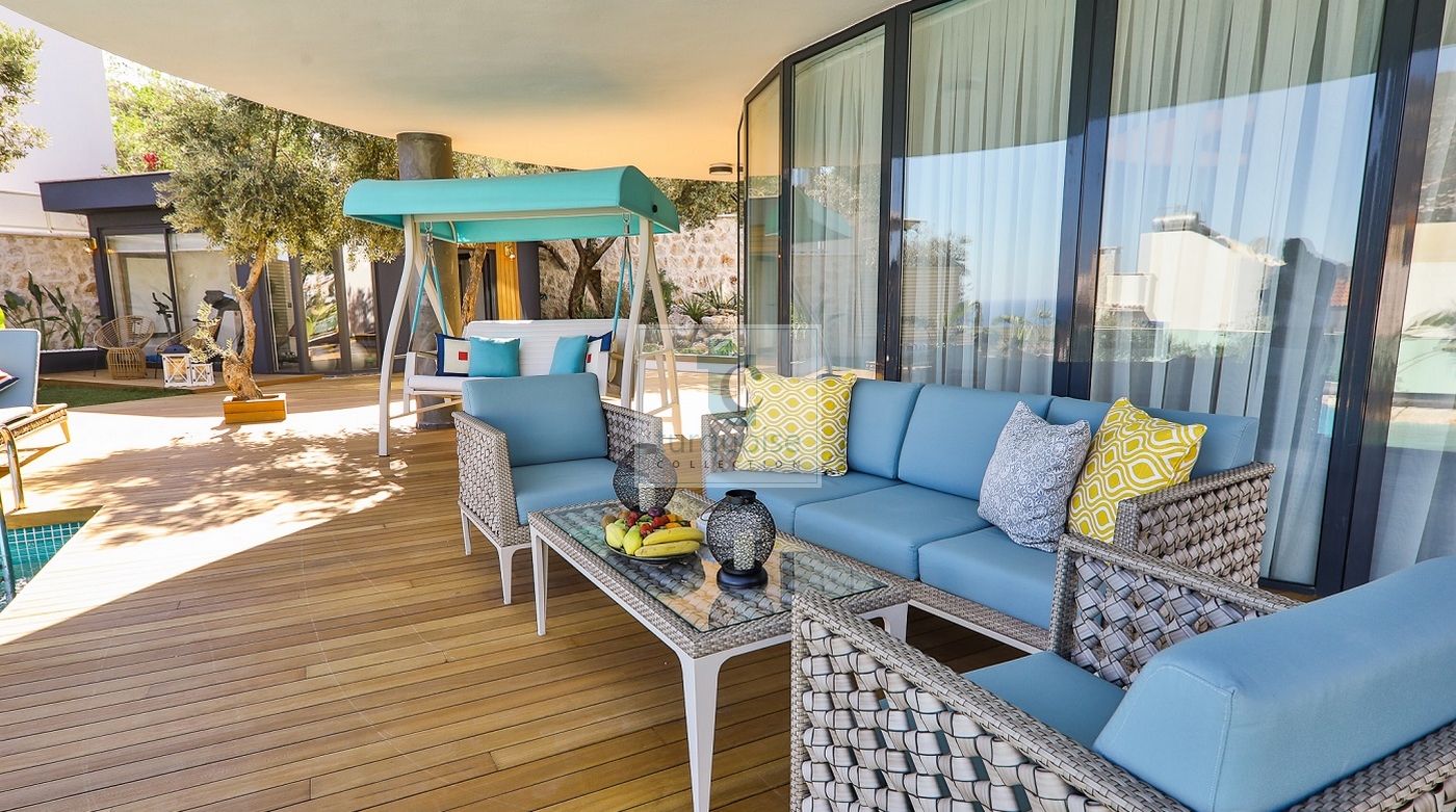 Villa Sandie The Turquoise Collection 48