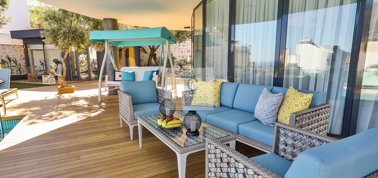 Villa Sandie The Turquoise Collection 48