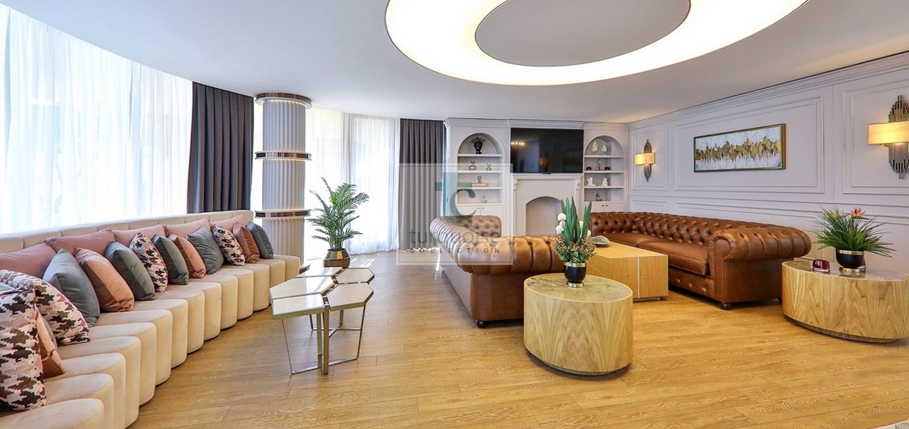 Villa Sandie The Turquoise Collection 50