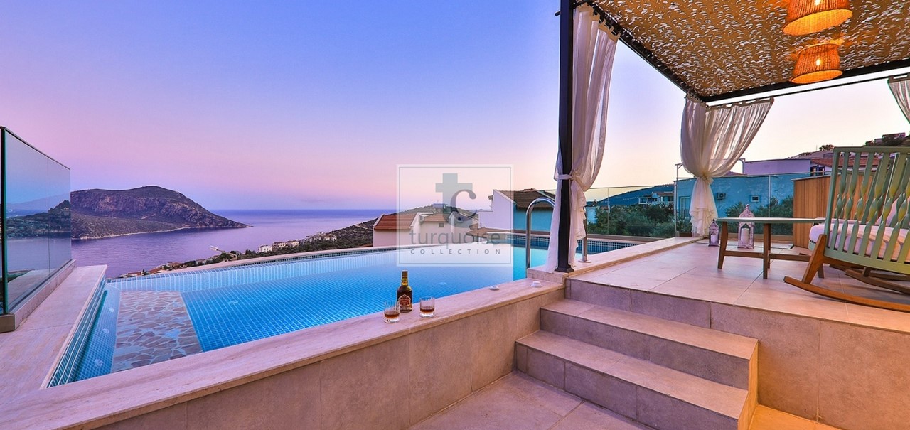 Villa Sandie The Turquoise Collection 58