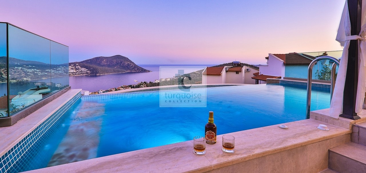 Villa Sandie The Turquoise Collection 59