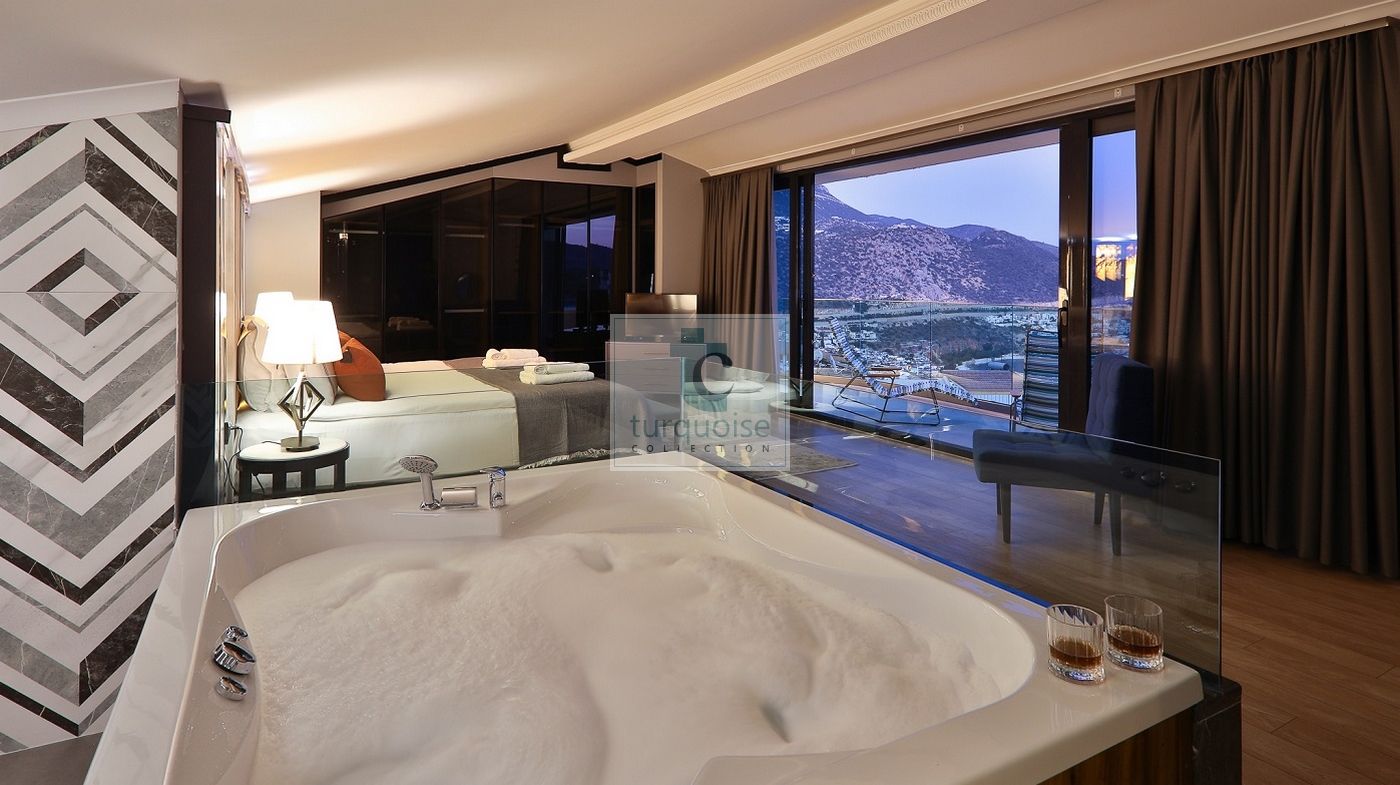 Villa Sandie The Turquoise Collection 61