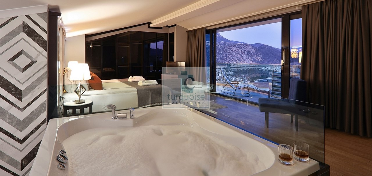 Villa Sandie The Turquoise Collection 61