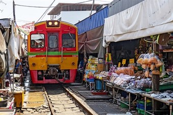 Maeklong