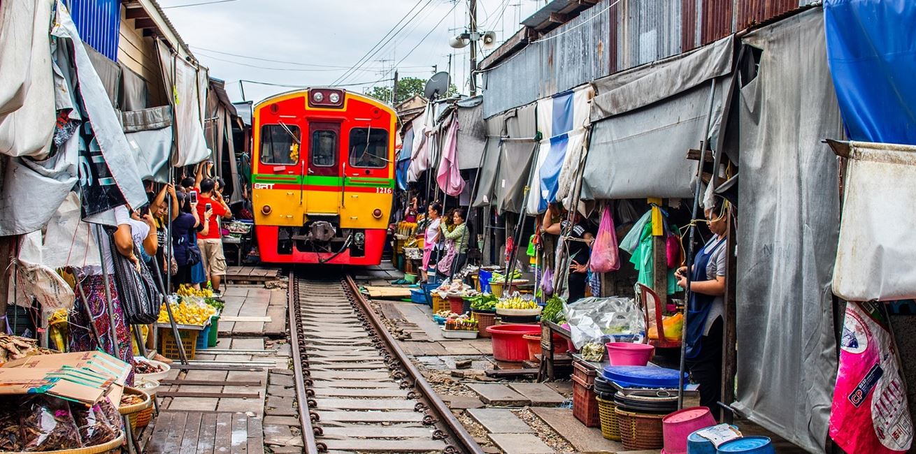Railway Market Pixabay