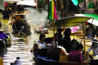 Floating Market