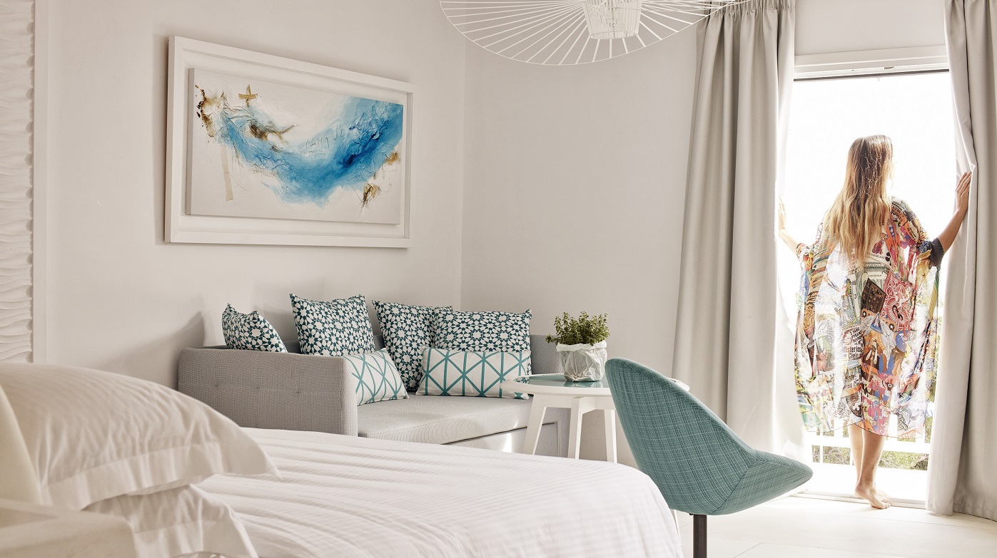 Bedroom With Living Area 1