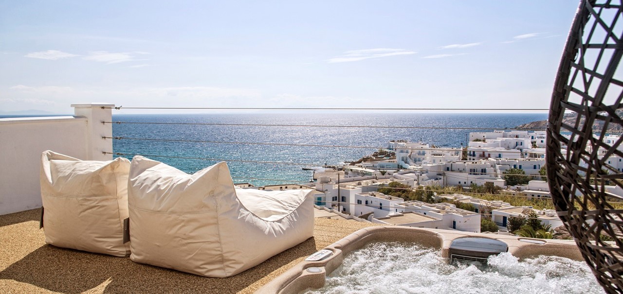Sea View Jacuzzi 4