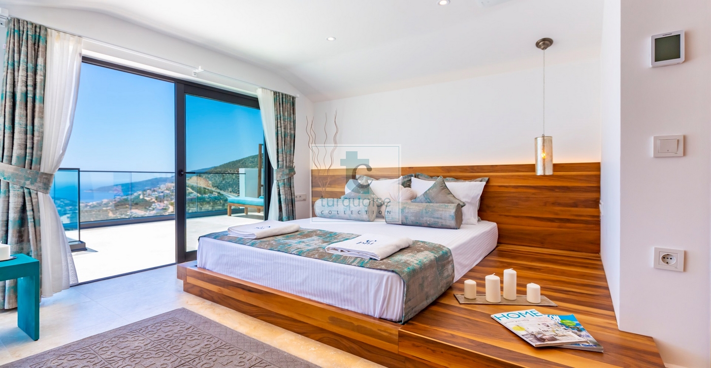 Villa Phi The Turquoise Collection 1