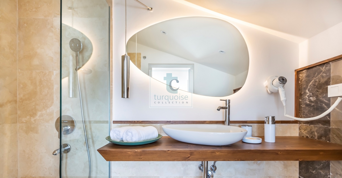 Villa Phi The Turquoise Collection 5