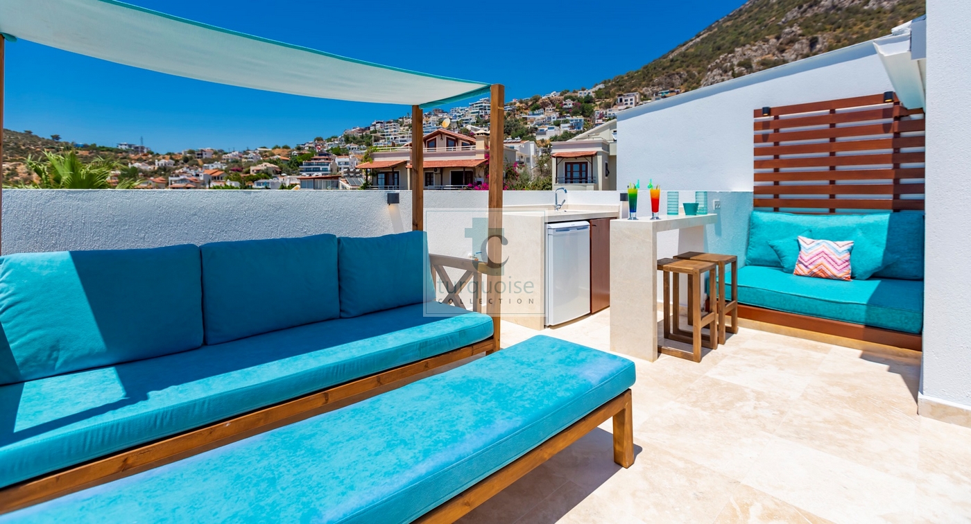 Villa Phi The Turquoise Collection 7