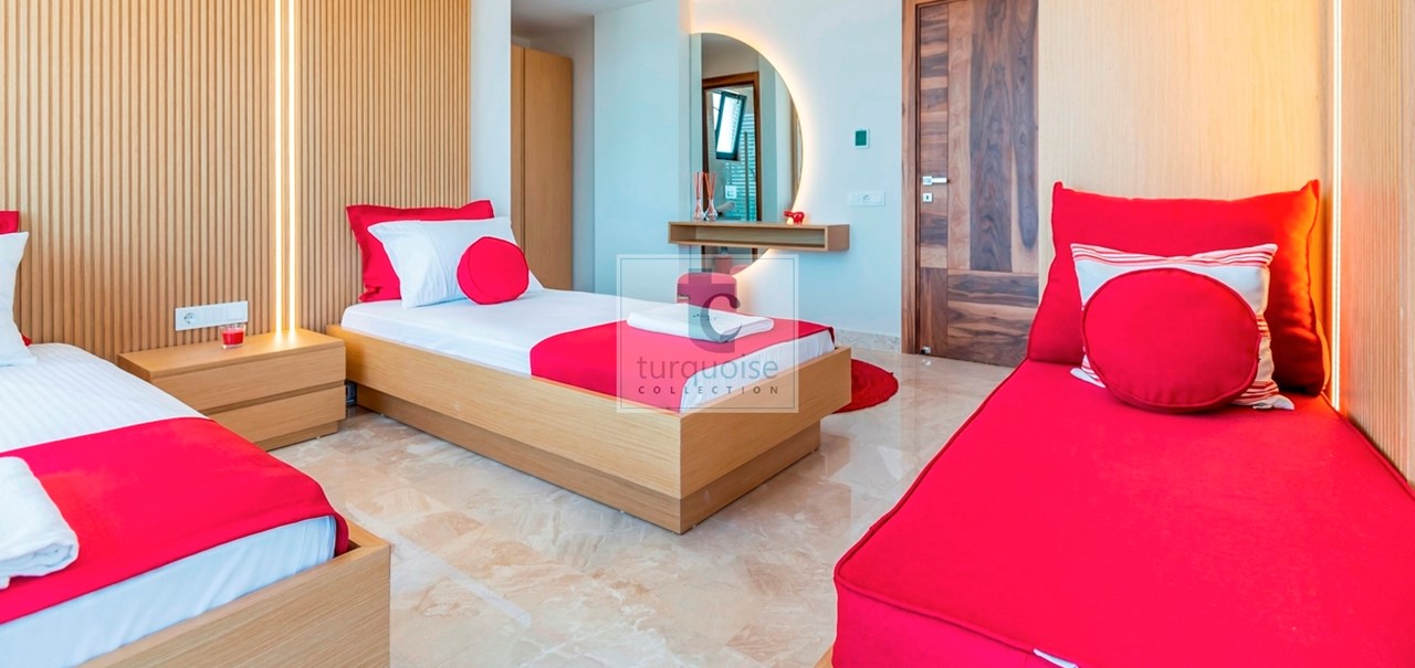 Villa Phi The Turquoise Collection 14