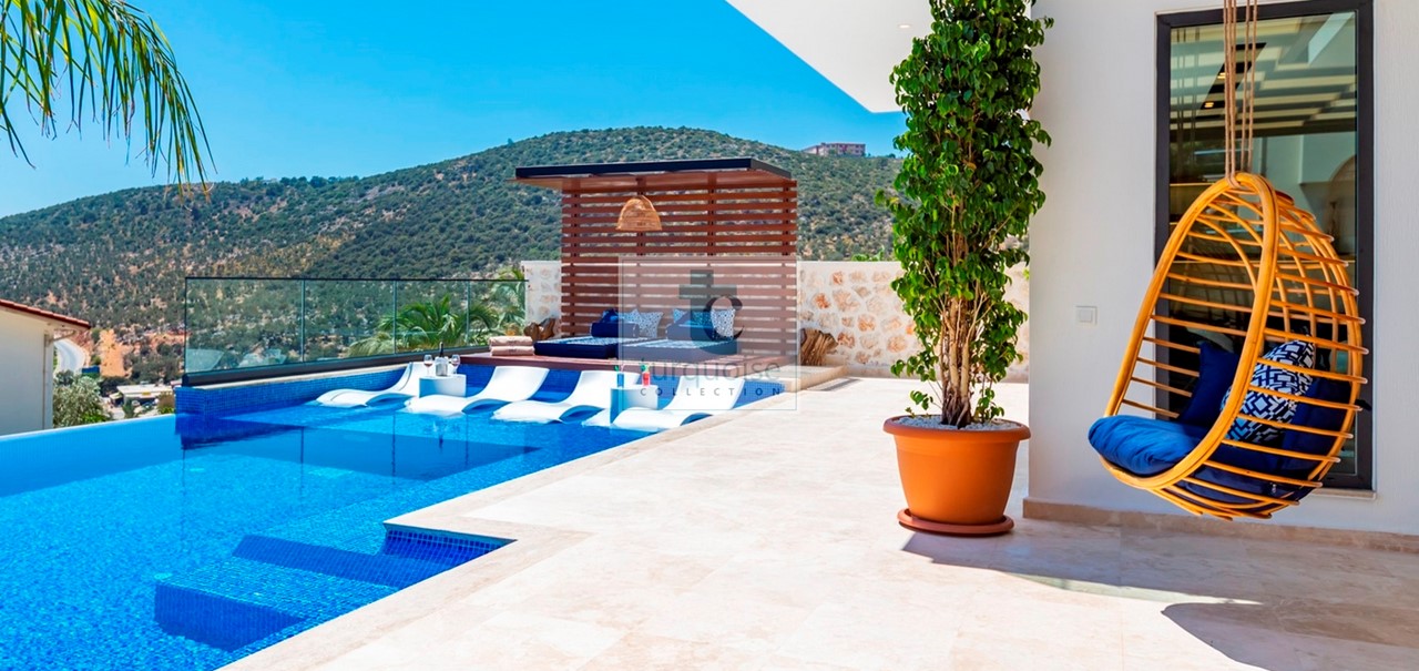 Villa Phi The Turquoise Collection 35