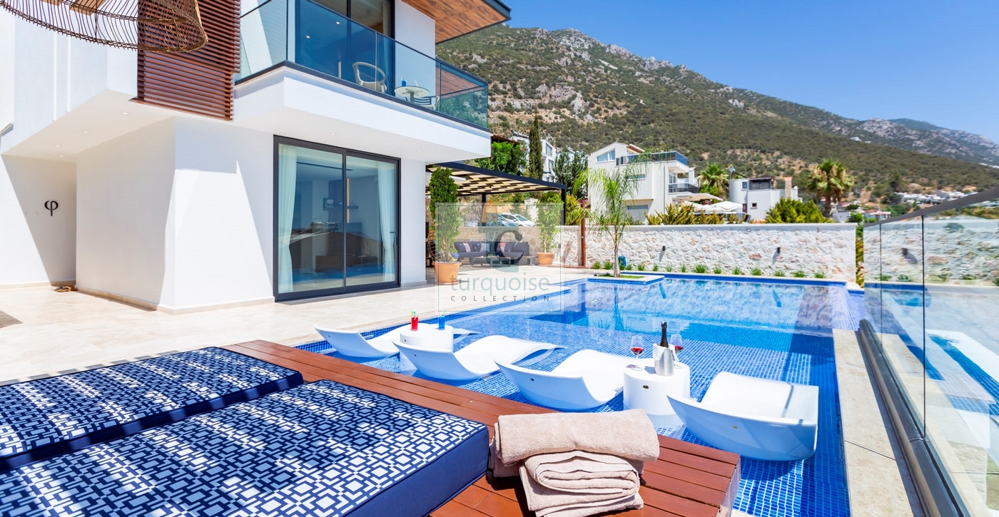 Villa Phi The Turquoise Collection 39