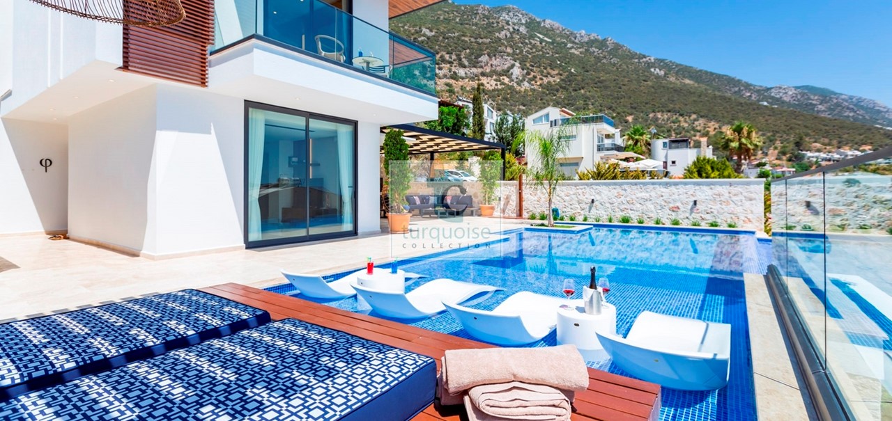 Villa Phi The Turquoise Collection 39