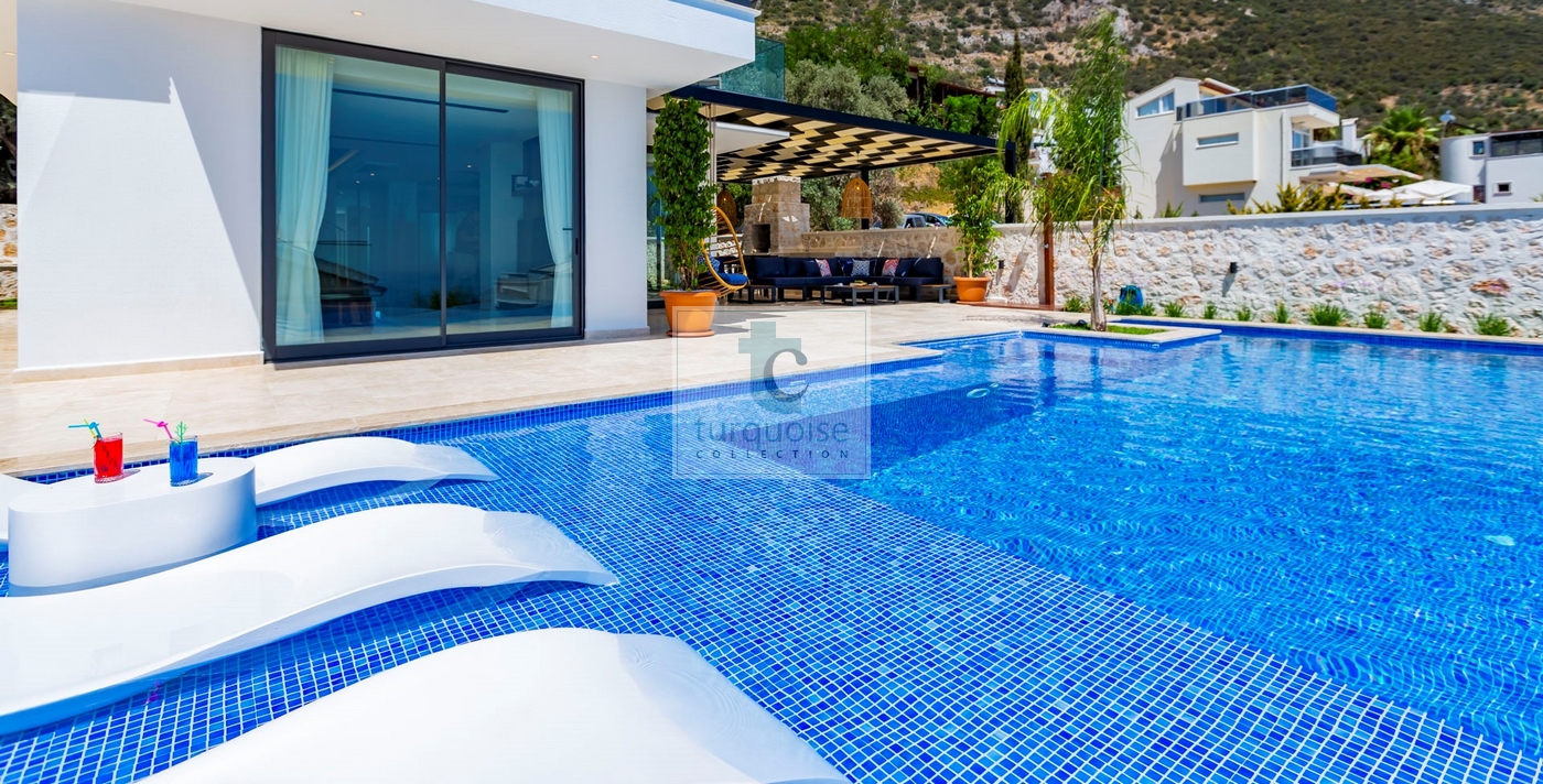 Villa Phi The Turquoise Collection 40