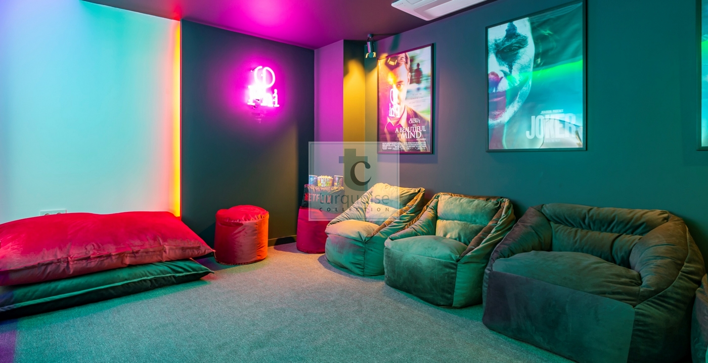 Villa Phi The Turquoise Collection 49