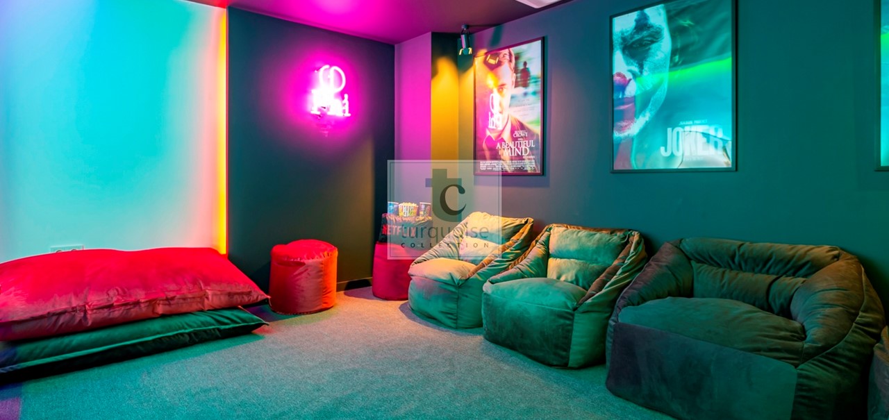 Villa Phi The Turquoise Collection 49